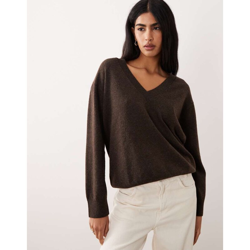 Mango v neck long sleeve knitted top in khaki-Green 110468775
