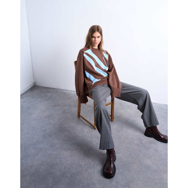 Topshop graphic NYC oversized sweatshirt in chocolate brown 110476792