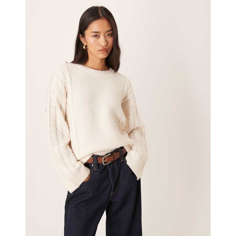 Vila chunky cable knitted jumper in cream-White