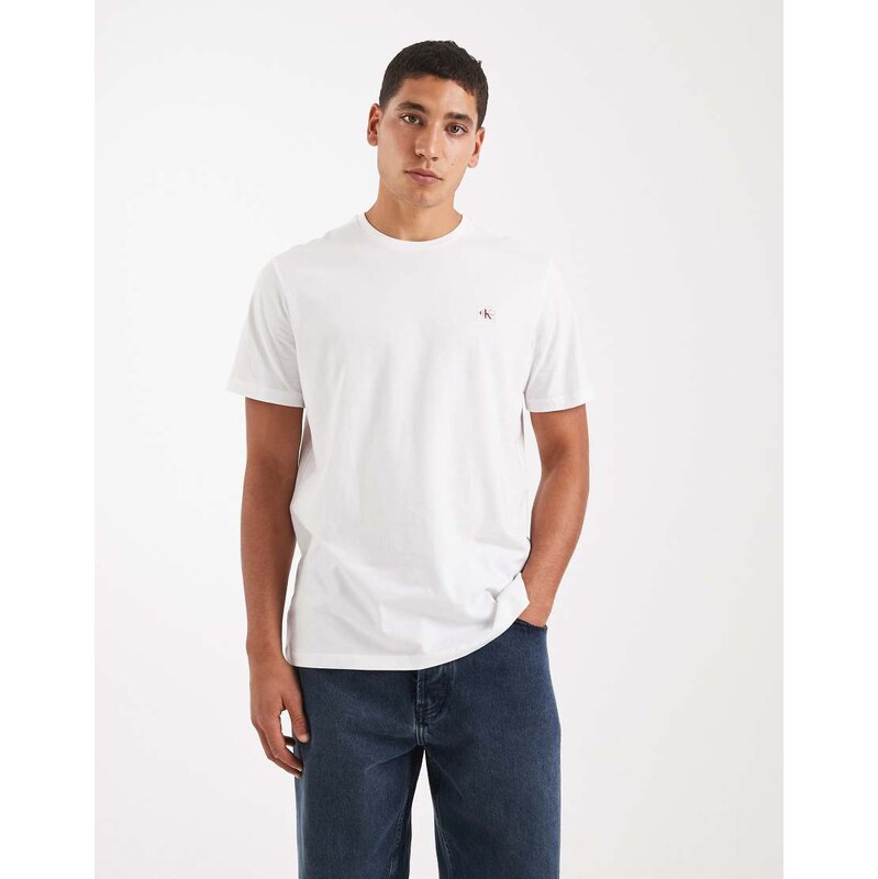 Calvin Klein Jeans Badge Logo t-shirt in white