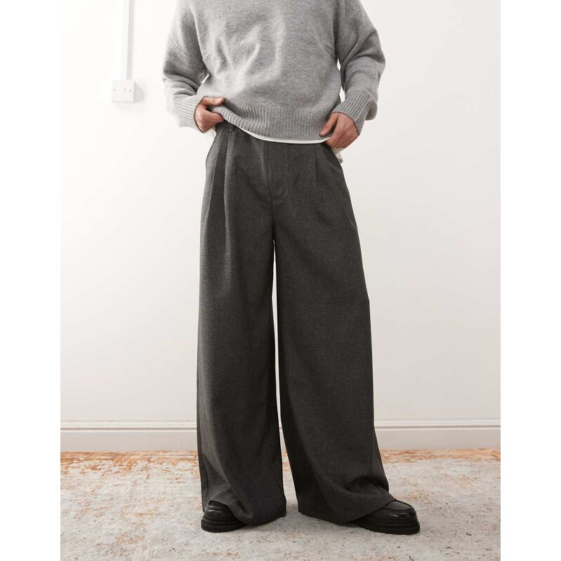COLLUSION wide leg check trouser in grey