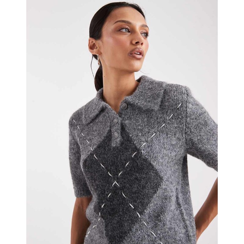 Vero Moda argyle stitch detail knitted polo in medium grey