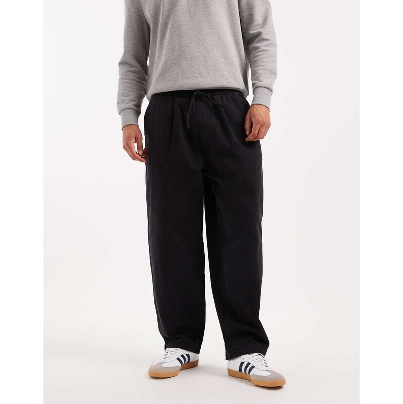 Jack & Jones barrel fit drawstring trouser in black
