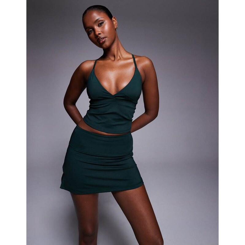 4505 Tennis active deep v cross back tank top in pine-Green