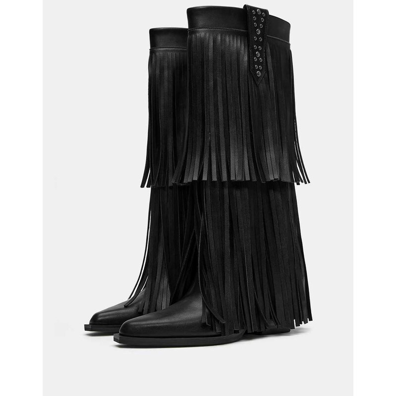Pull&Bear Fringe high-heel boots in black 110611366