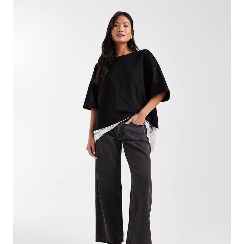 Vero Moda Petite Kirsa mid rise straight leg jeans in medium