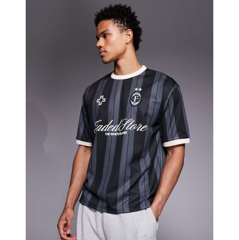 Faded Store striker football tee in black