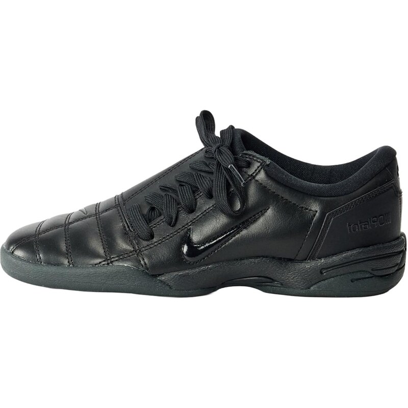 Nike Sportswear Tenisky Total 90 černá