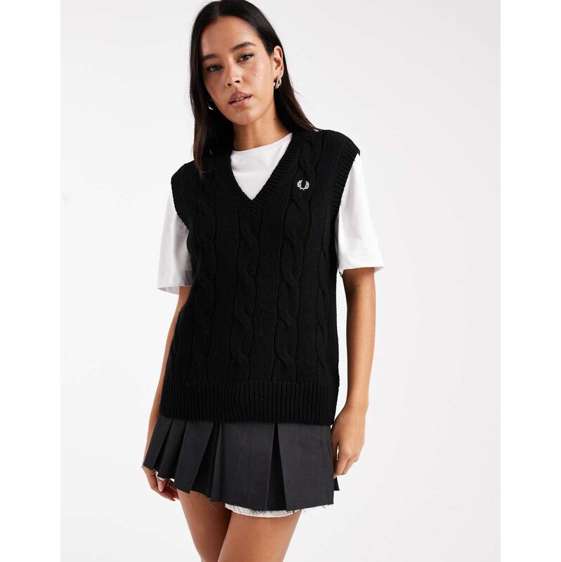 Fred Perry cable knit vest in black