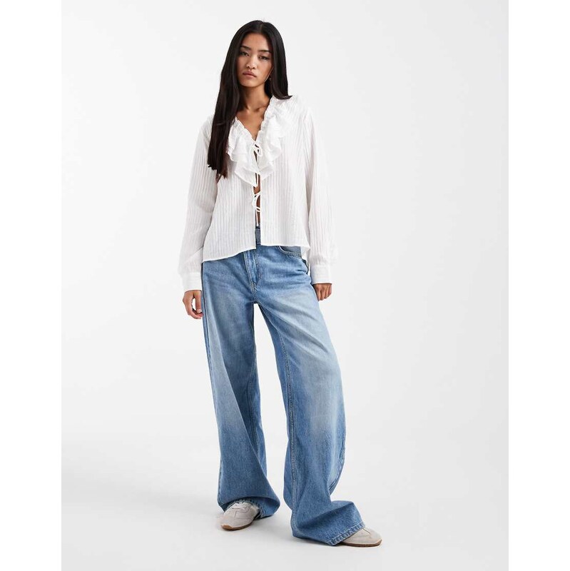 Vero Moda tie front frill neck boho blouse in white