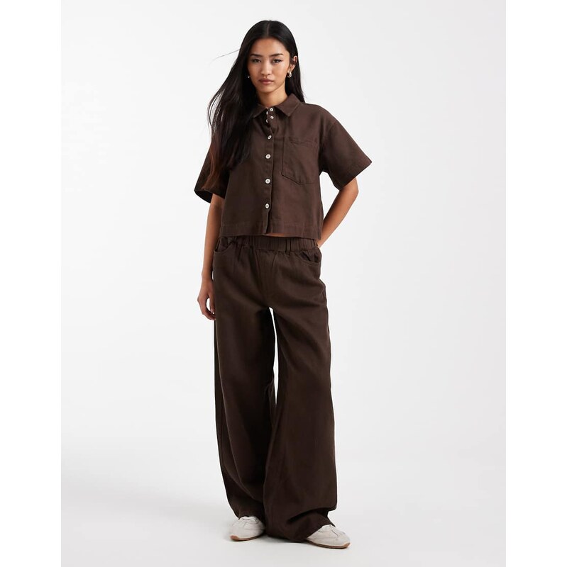 Pieces textured twill wide leg trouser co-ord in hot fudge brown 115515310