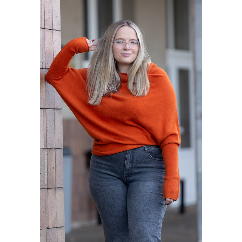 Italy fashion Asymetrický svetr LOTTA Barva: Oranžová, Velikost: