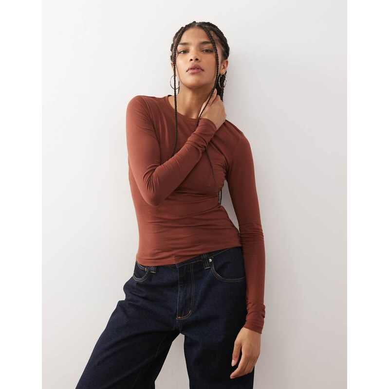 Weekday slim fit long sleeve t-shirt in rust-Red