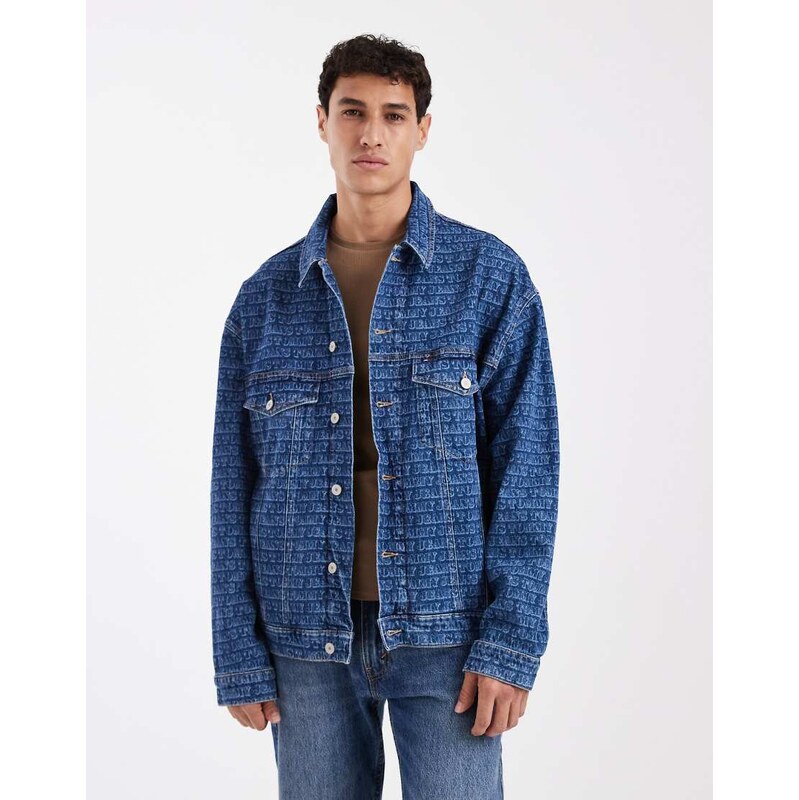 Tommy Jeans Theo oversized trucker jacket in midwash logo print-Blue