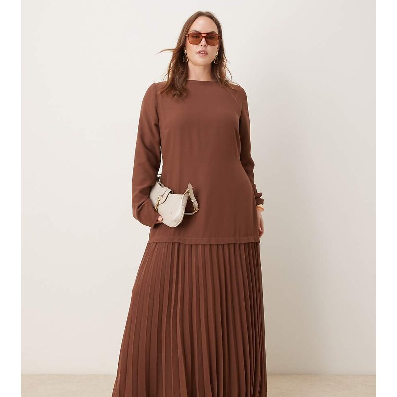 ASOS Curve ASOS DESIGN Curve long sleeved pleated skirt maxi