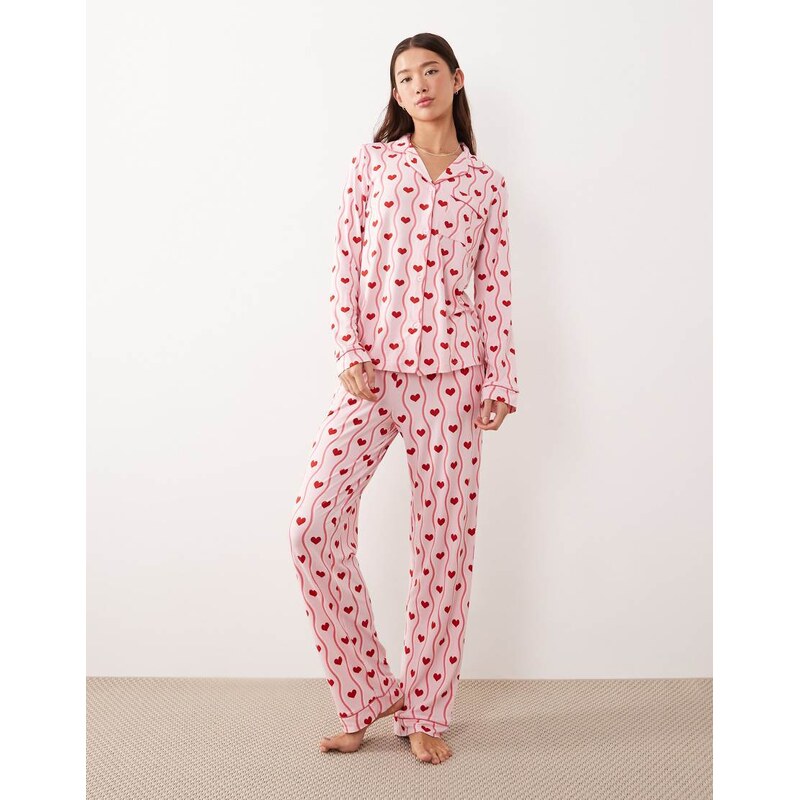 Chelsea Peers long button up pyjama set in pink wavy heart print 111060014