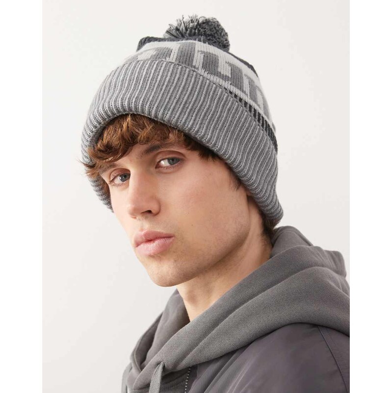 Columbia Polar Powder III beanie in grey