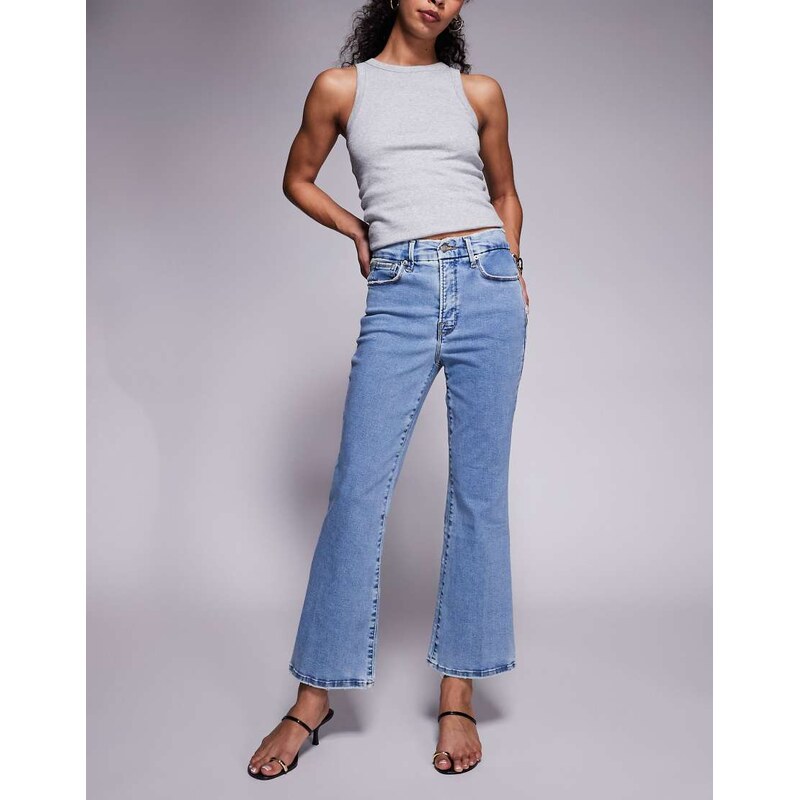 Good American good legs cropped bootcut flared jeans in light