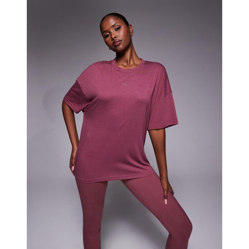 Puma Train oversized t-shirt in pink-Purple 110845237