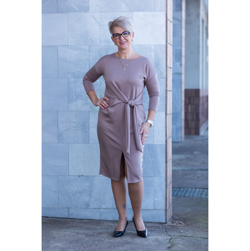 Natalien Elegantní šaty EMILIA Barva: Cappuccinová, Velikost: 38