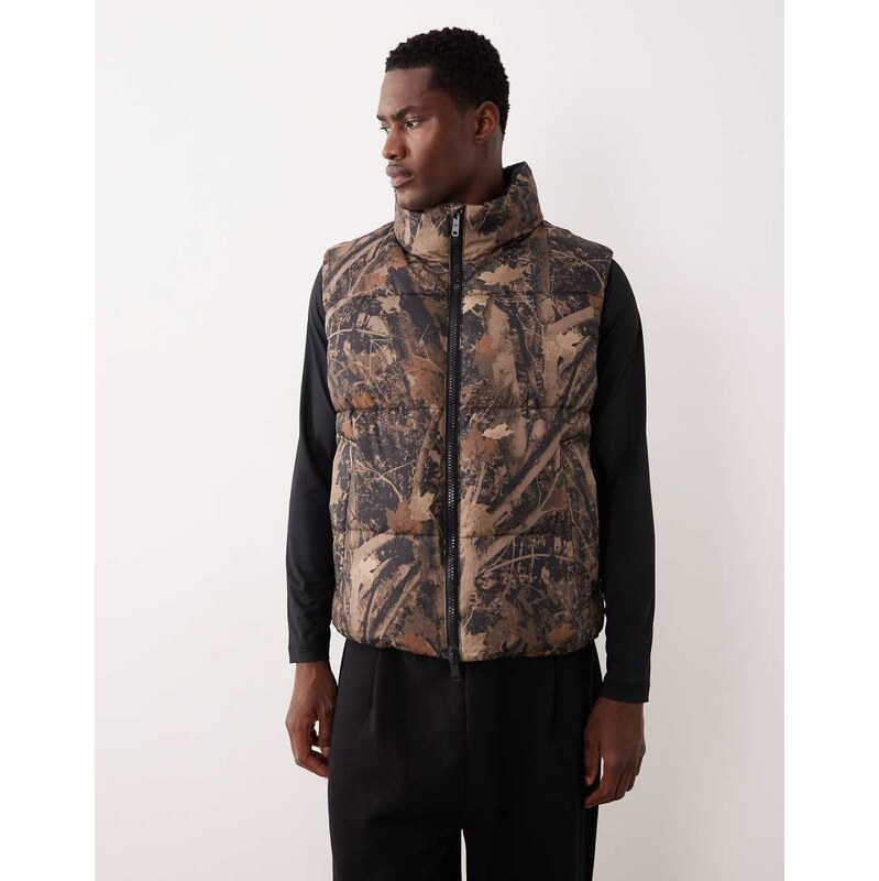 Abercrombie & Fitch YPB high neck gilet in camo print-Multi