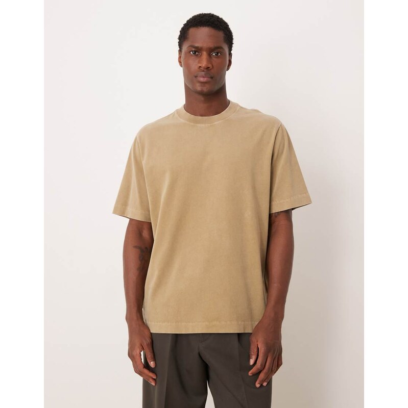Abercrombie & Fitch heavyweight t-shirt in beige-Neutral