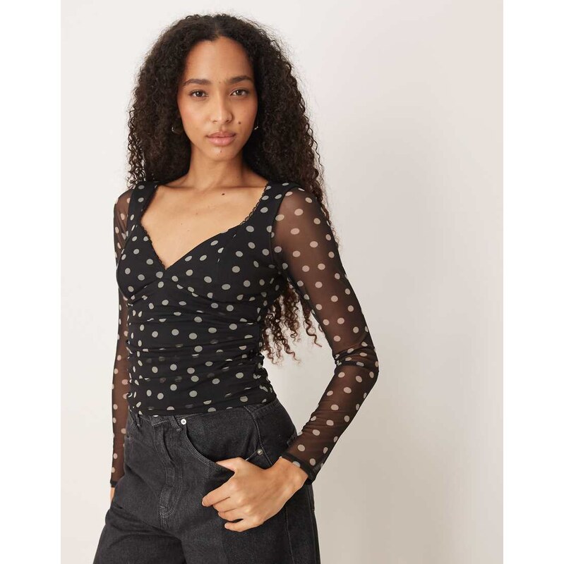 Abercrombie & Fitch sweetheart neckline long sleeve top in black