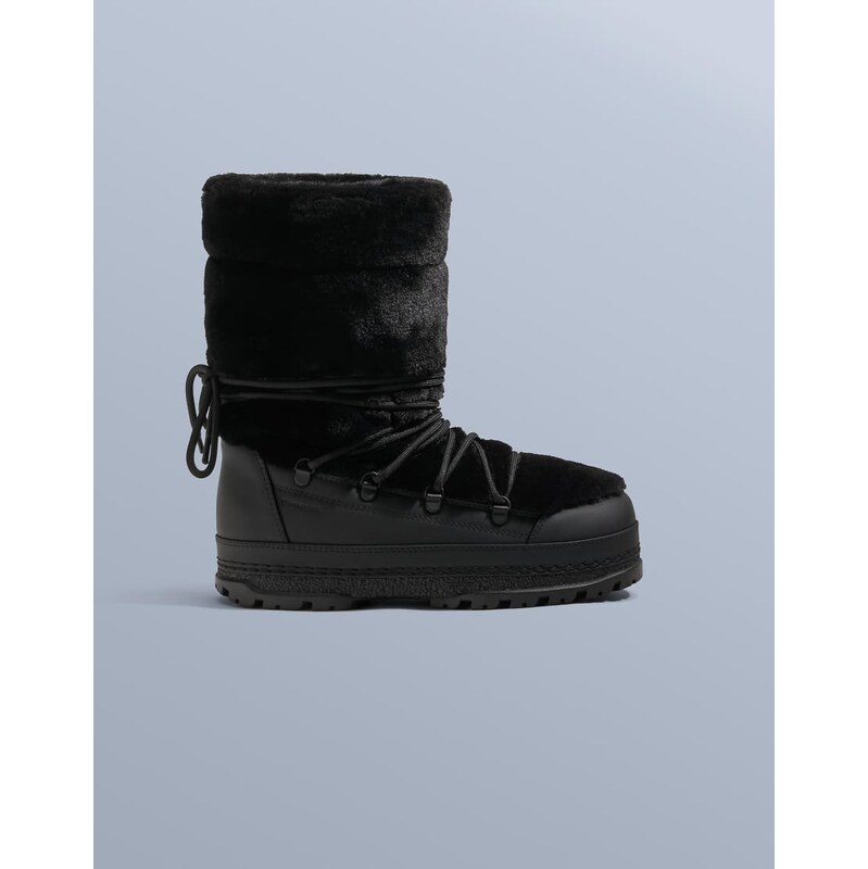 OYSHO Lace-up technical faux fur boots in black