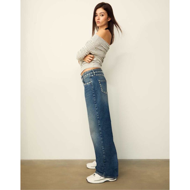 Stradivarius Studded baggy jeans in medium light blue denim 111138707