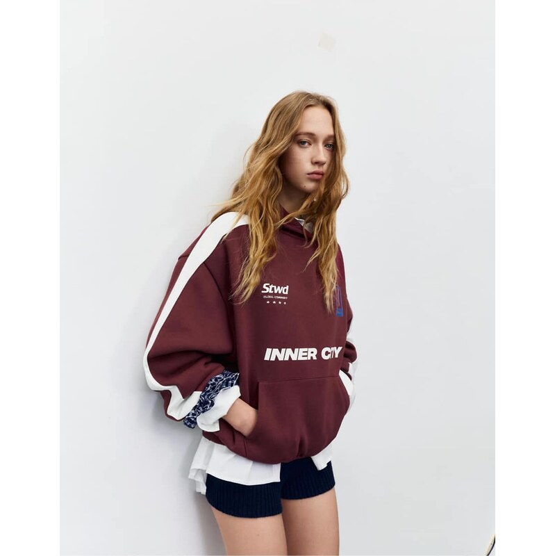 Pull&Bear Stwd inner city hoodie in maroon-Red 111155957