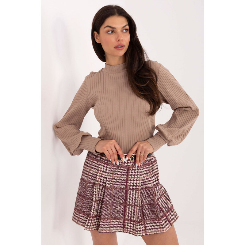 Kraťasy s sukňovou dolní částí model 221574 Italy Moda