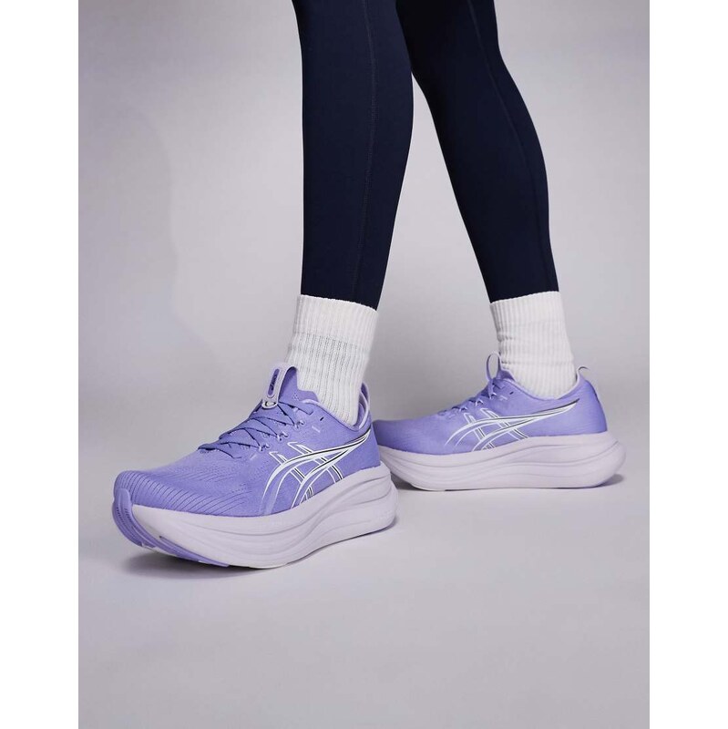 Asics Gel-Nimbus 28 running trainers in purple-Blue