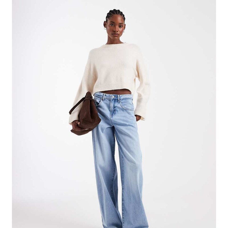 ONLY Tall Taylor high waist barrel jeans in light blue denim