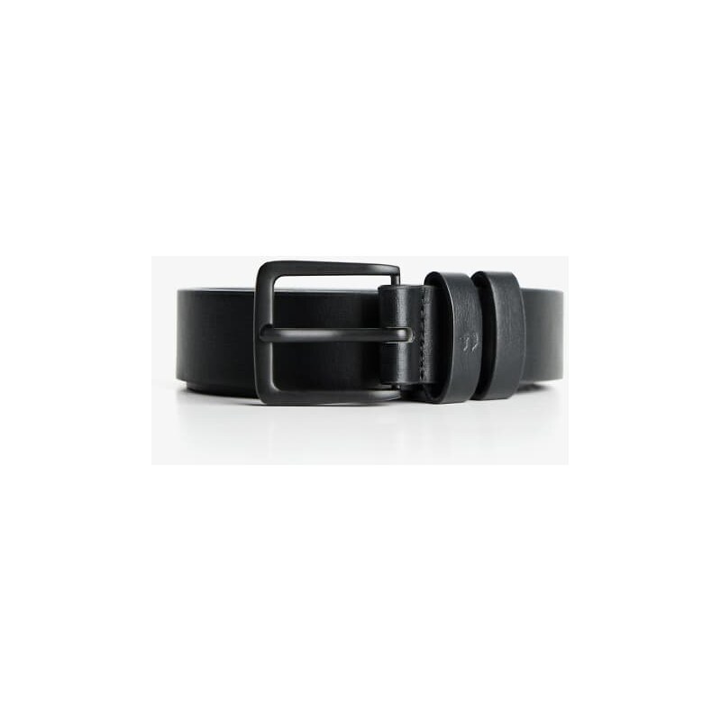 Bershka thin leather effect belt in black