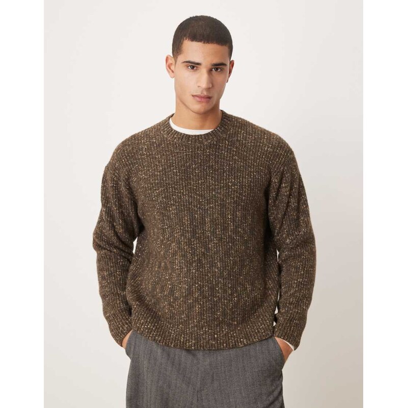 Abercrombie & Fitch knitted crewneck jumper in brown 111220710
