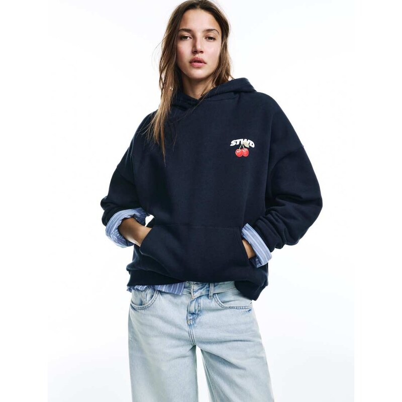 Pull&Bear Tomato graphic hoodie in navy 111274179