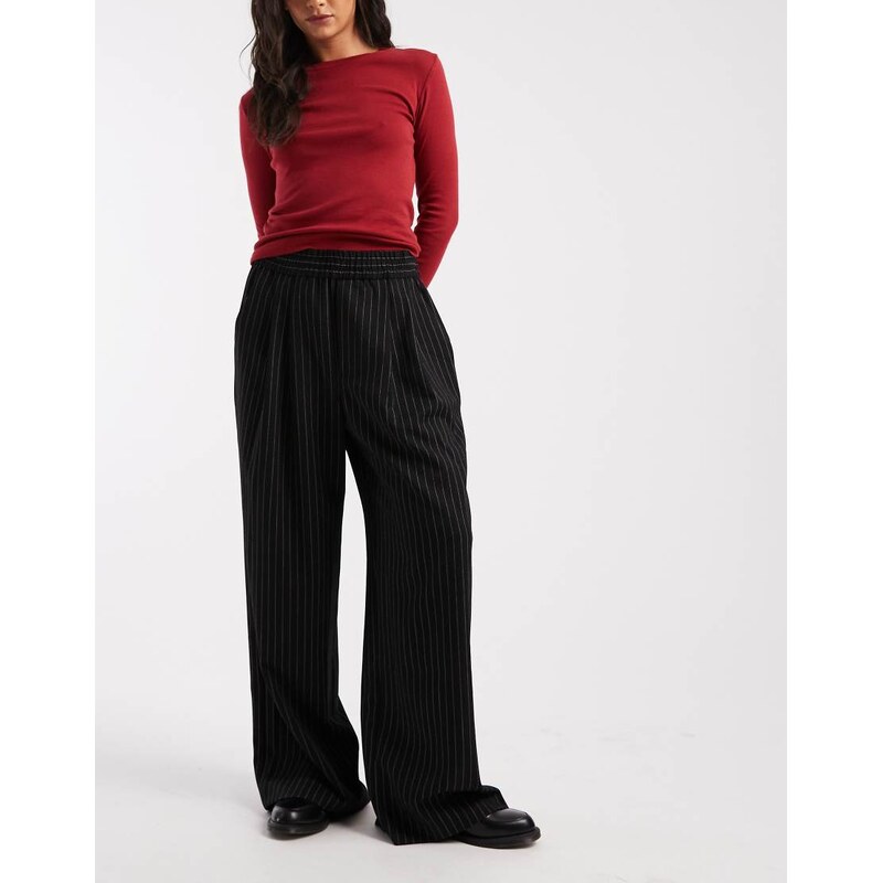 COLLUSION relaxed pull on stripe trouser in black-Navy
