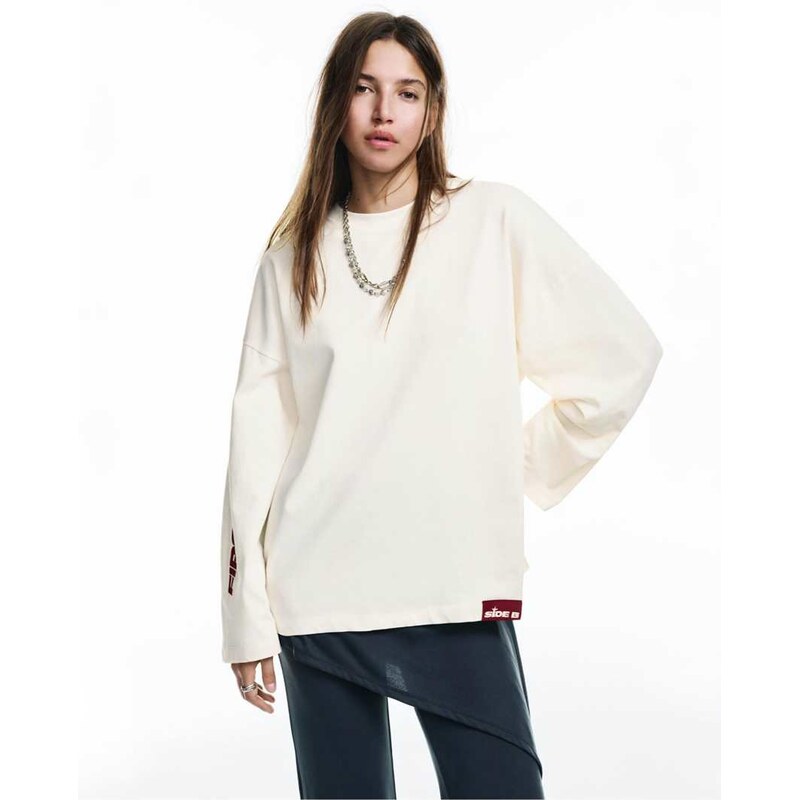 Pull&Bear White graphic t-shirt in ice 111274030