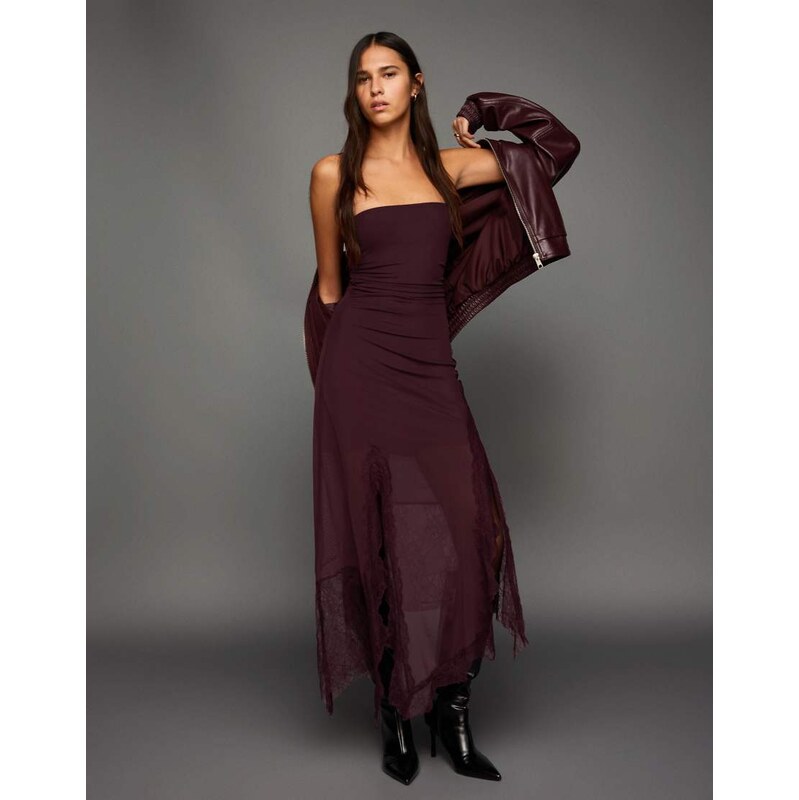 Bershka Asymmetric lace bandeau tulle midi dress in burgundy-Red 111322020