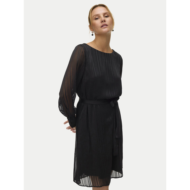Koktejlové šaty Vero Moda