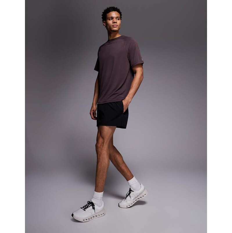 4505 Icon 3 inch quick dry running shorts with back phone pocket in 111339537