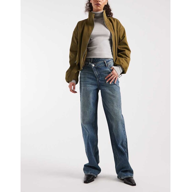 Vero Moda Tessa asymmetric waist wide leg jeans in washed medium blue 111851129