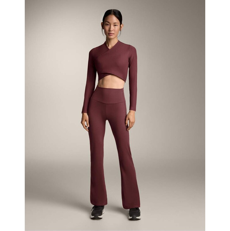 OYSHO High-rise rib comfortlux flare trousers in re-Red 112143234