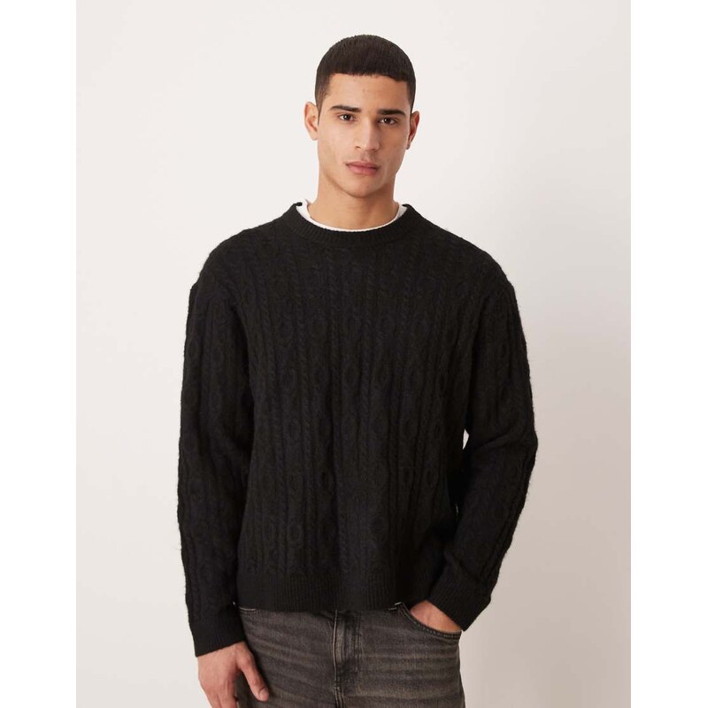 Abercrombie & Fitch cable knit jumper in black 112167322