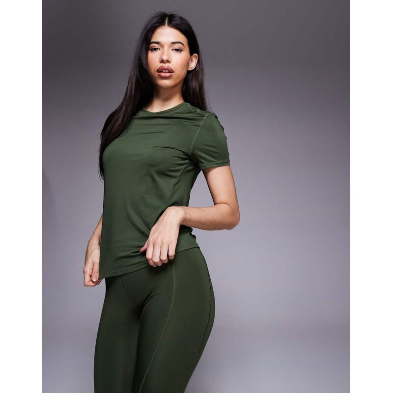 4505 Icon active quick dry performance t-shirt in khaki-Green