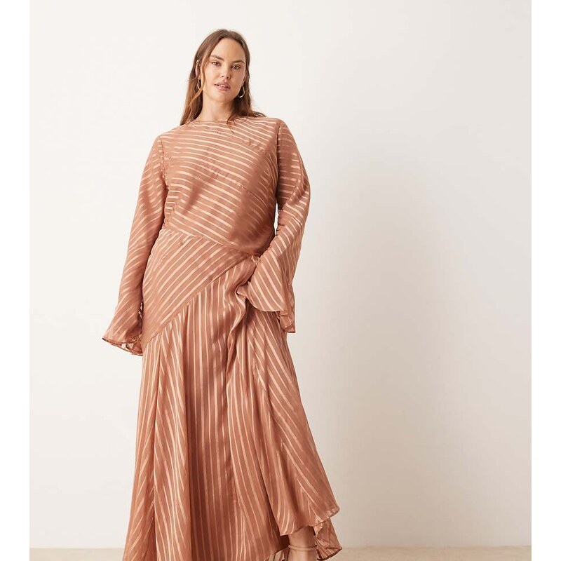 ASOS Curve ASOS DESIGN Curve flare sleeve maxi dress in rust stripe 113262965