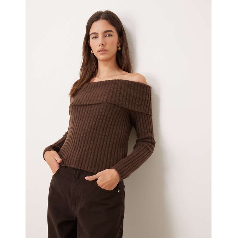 Abercrombie & Fitch off shoulder foldover jumper in brown 112192082