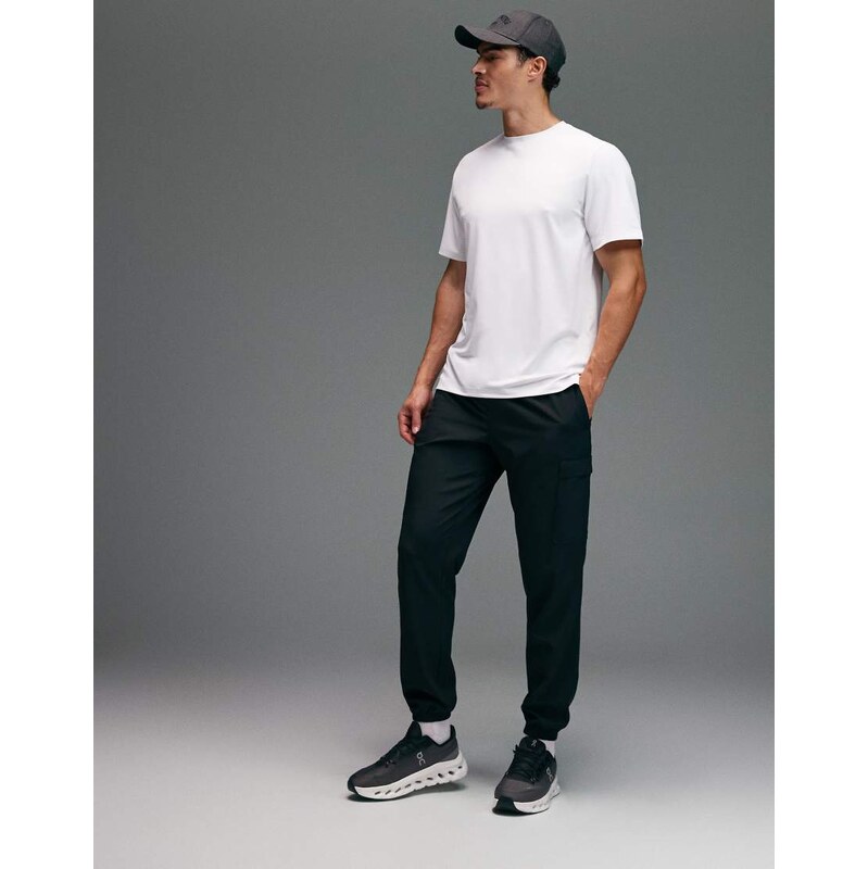 4505 quick dry cargo joggers with zip pockets in black 112218925