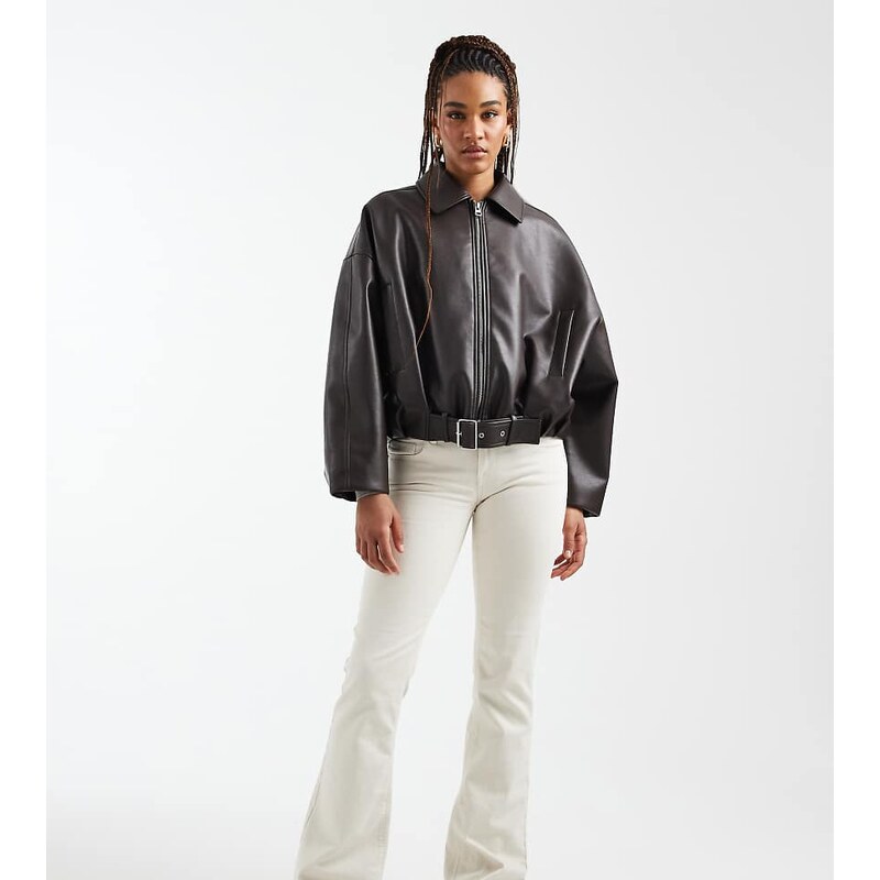 ONLY Tall Lola super low waist flared jeans in ecru-White 112231948