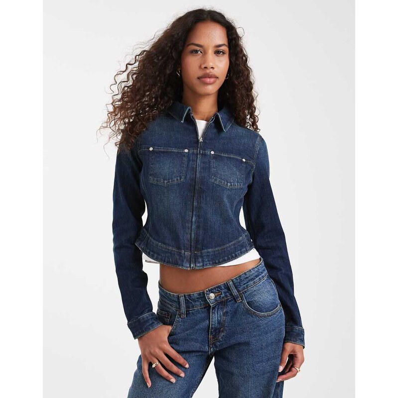 Levis fitted denim trucker jacket in dark blue 112286375